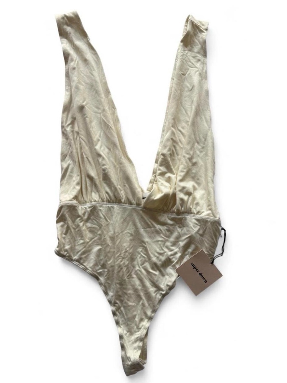 NWT Superdown Cream Plunge Bodysuit. | Size: M